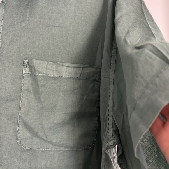 Banana Republic relaxed fit top NWT women’s XL - Picture 3 of 5